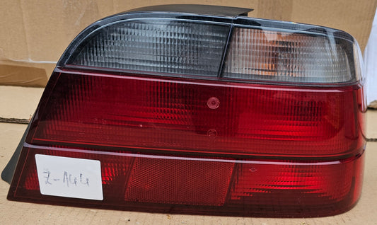 Žaromet zadnji desni-BMW 7 E38 (novo)