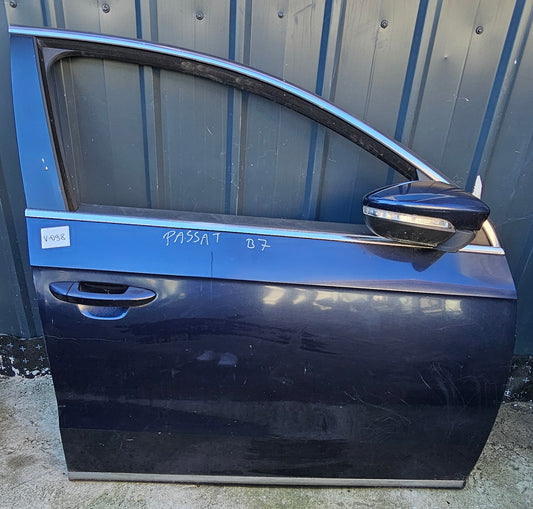 Vrata sprednja desna- VW Passat B7