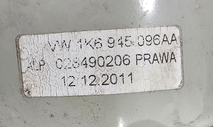 Žaromet zadnji desni VW Golf 5
