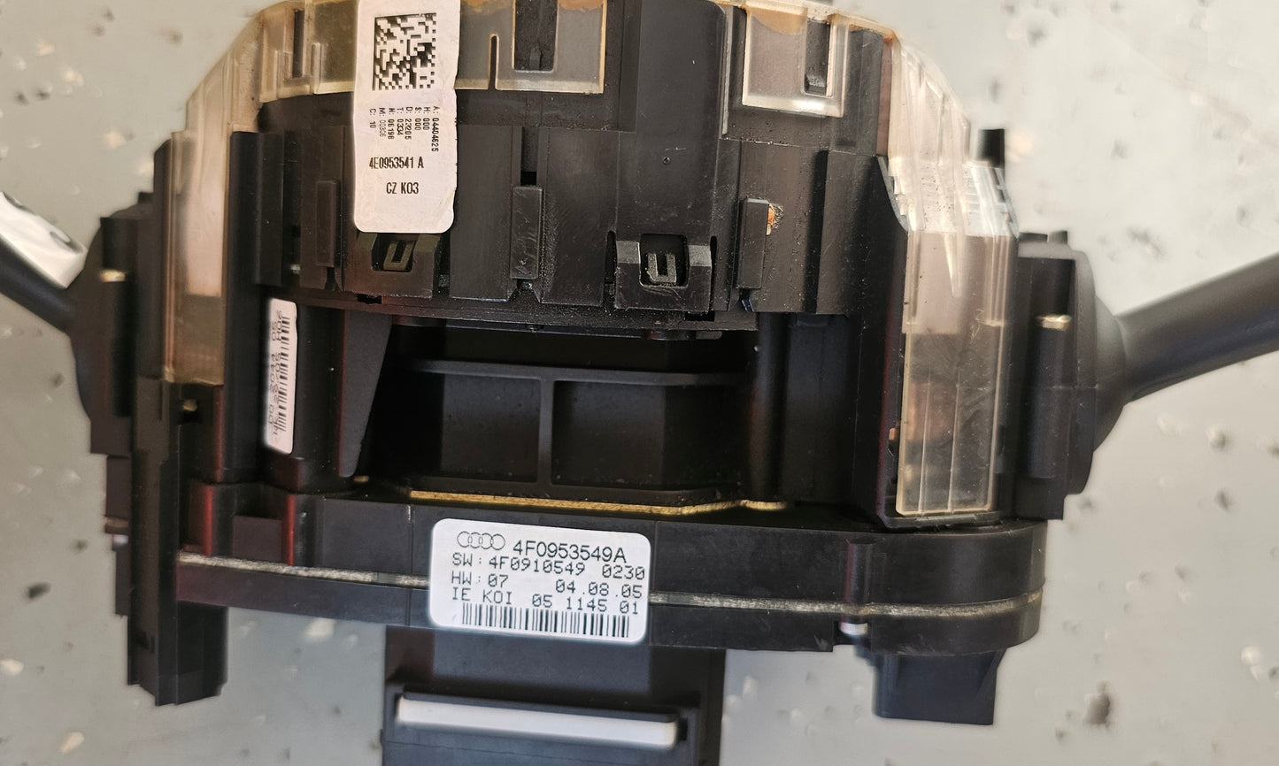 Obvolanska stikala-Audi A6 C6