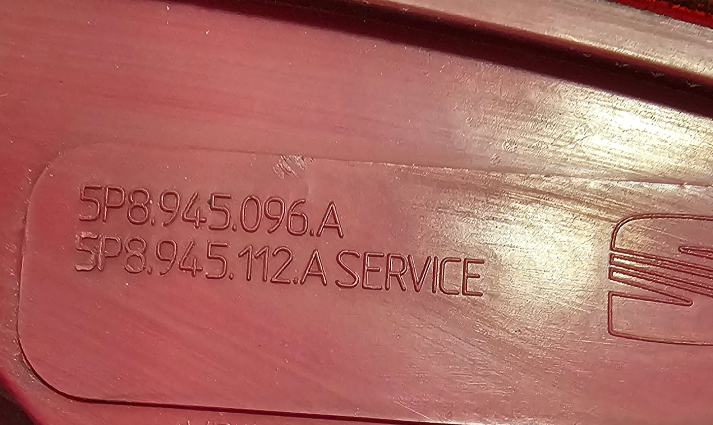 Žaromet zadnji desni Seat Altea XL