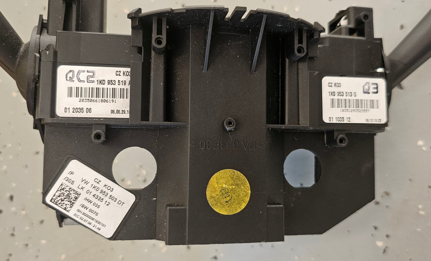 Obvolanska stikala-VW