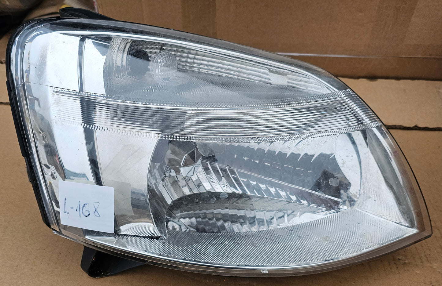 Žaromet sprednji desni-Citroën Berlingo (novo)