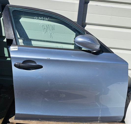 Vrata sprednja desna-BMW 1