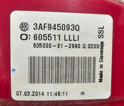 Žaromet zadnji levi VW Passat B7