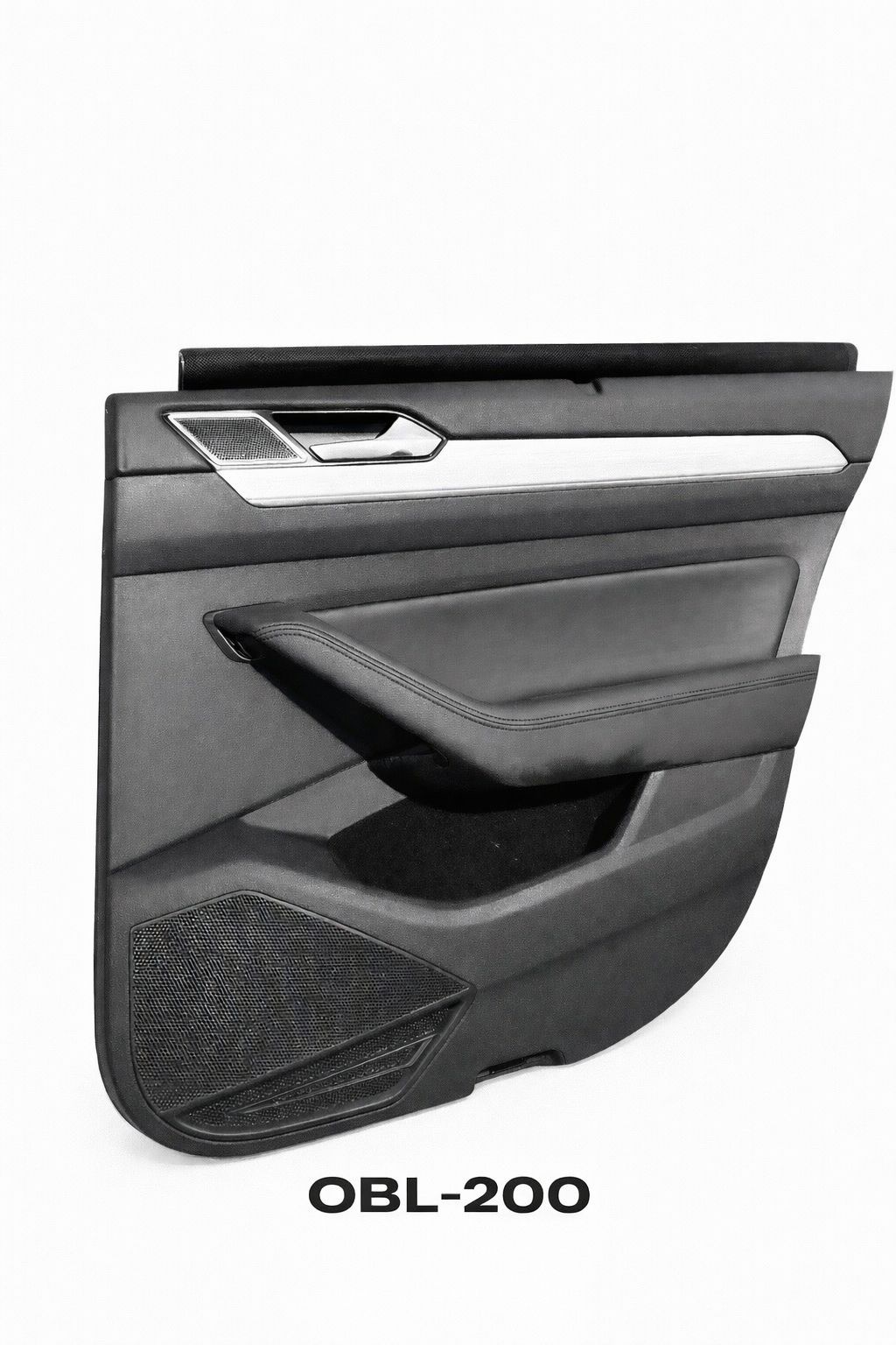 Zadnja desna obloga vrat vw passat b8