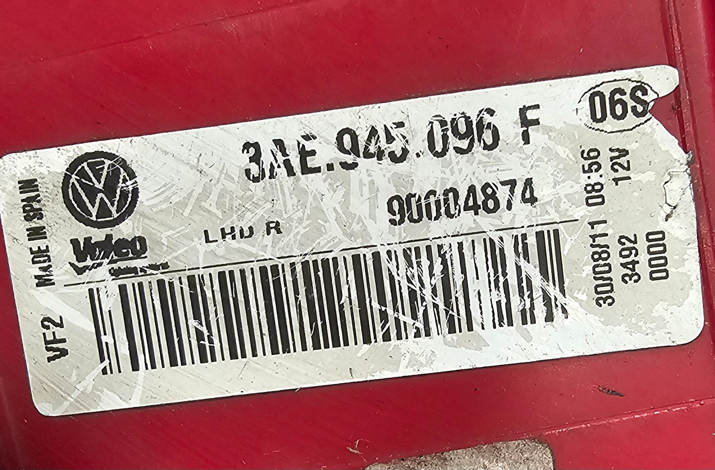 Žaromet zadnji desni VW Passat B7 Limo