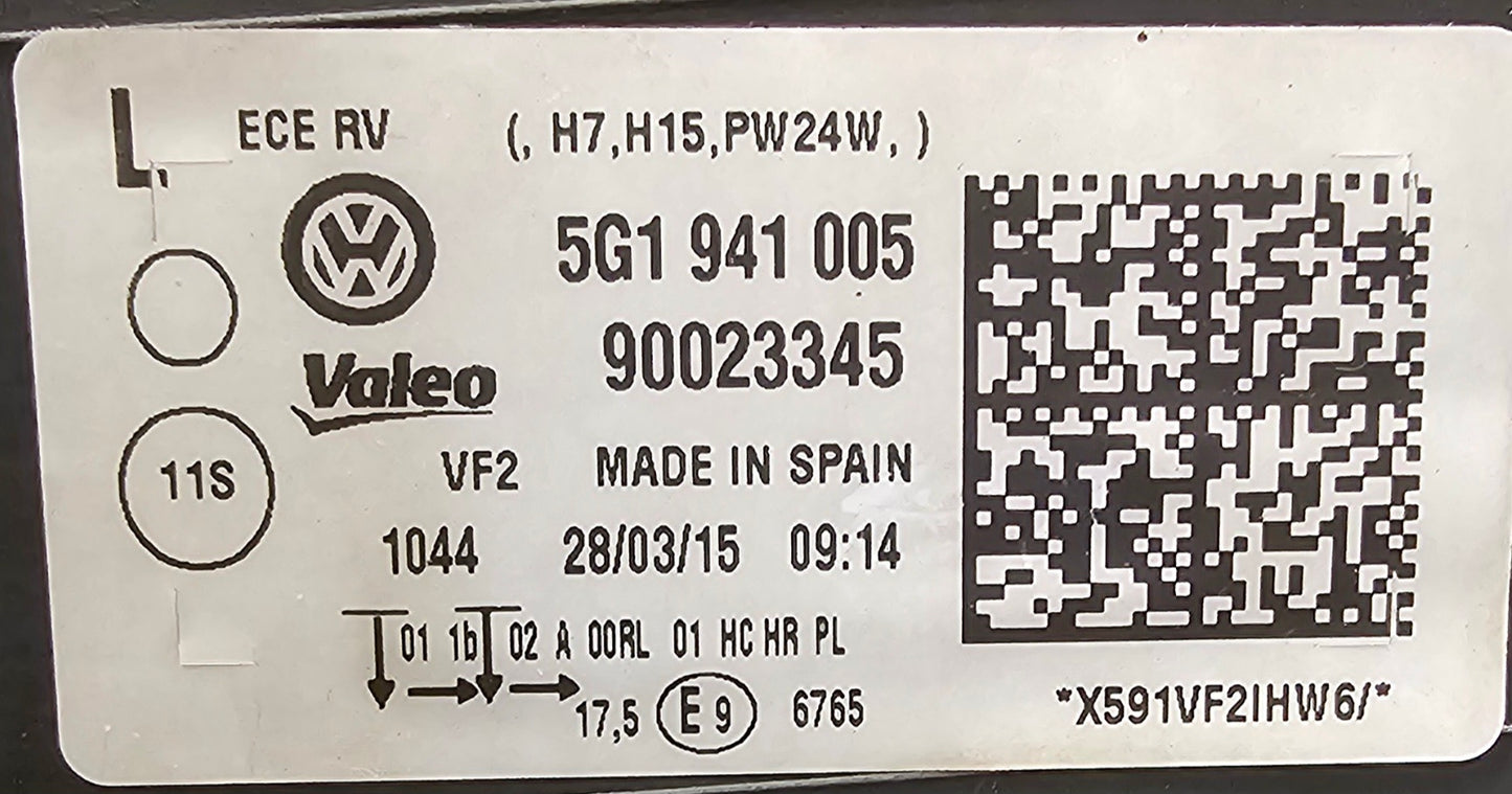 Žaromet sprednji levi-VW Golf 7