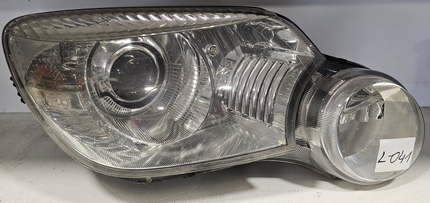 Žaromet sprednji desni-Škoda Yeti Xenon