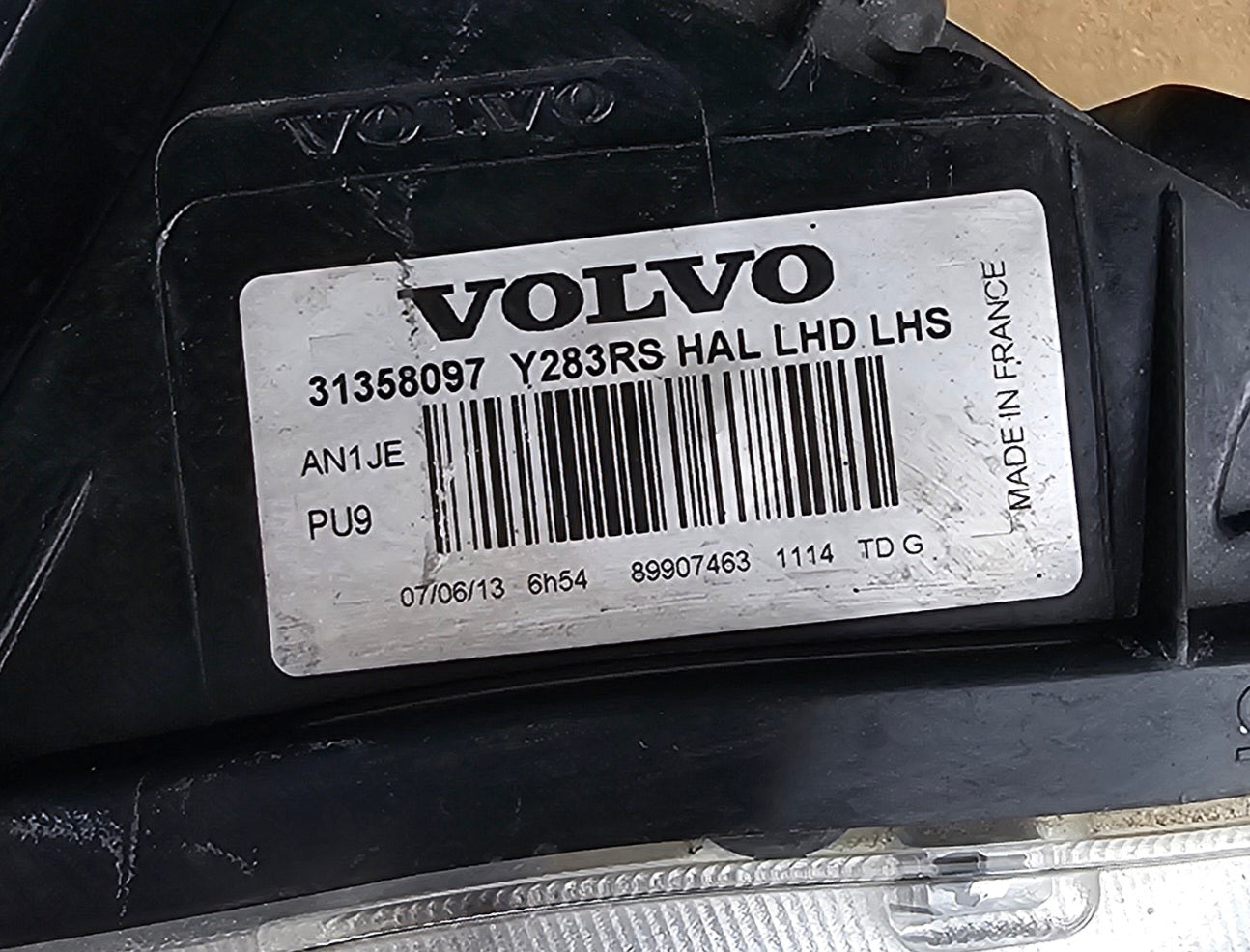 Žaromet sprednji levi-Volvo V60,S60