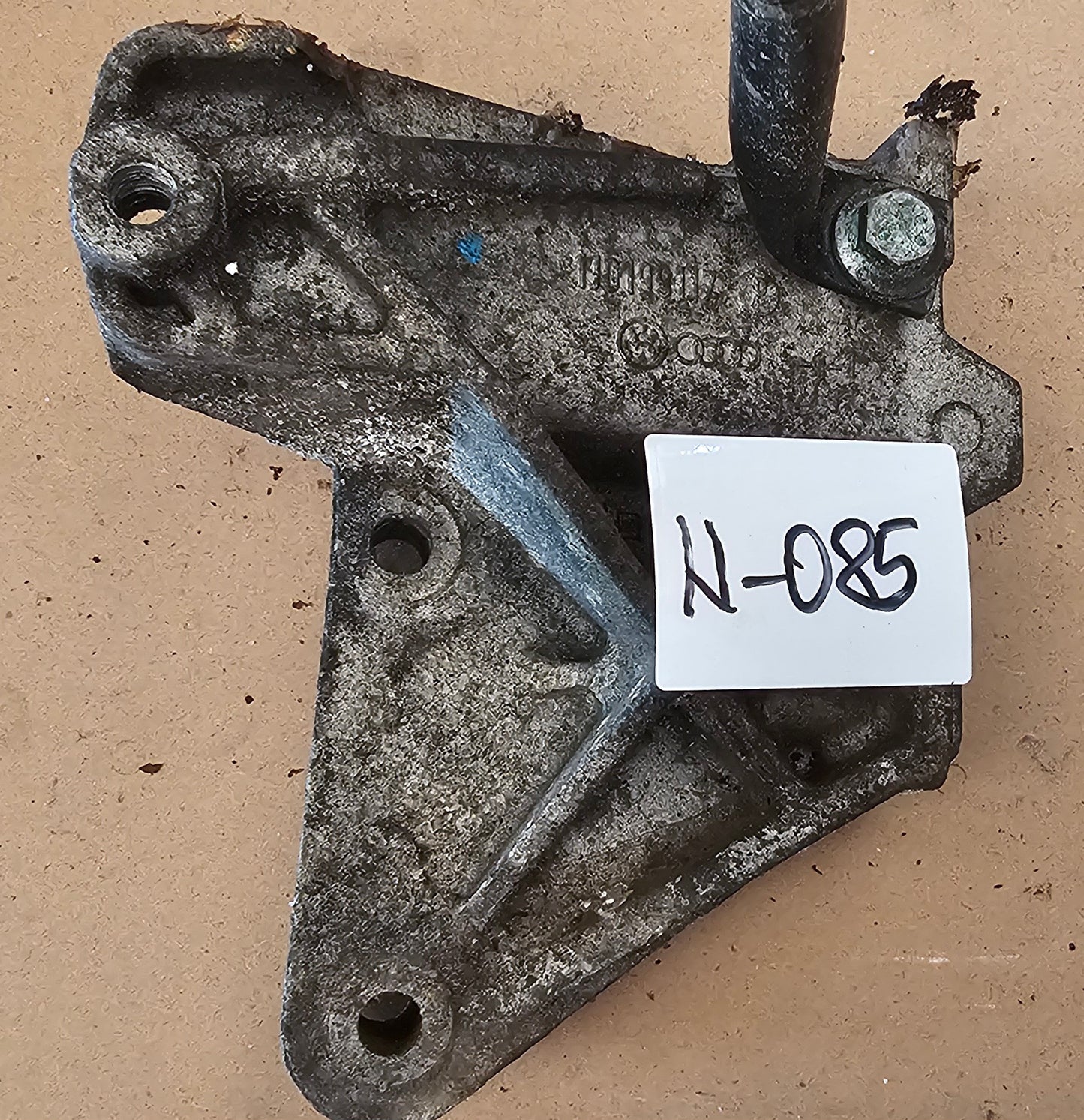 Nosilec menjalnika- VW,SEAT,ŠKODA,AUDI