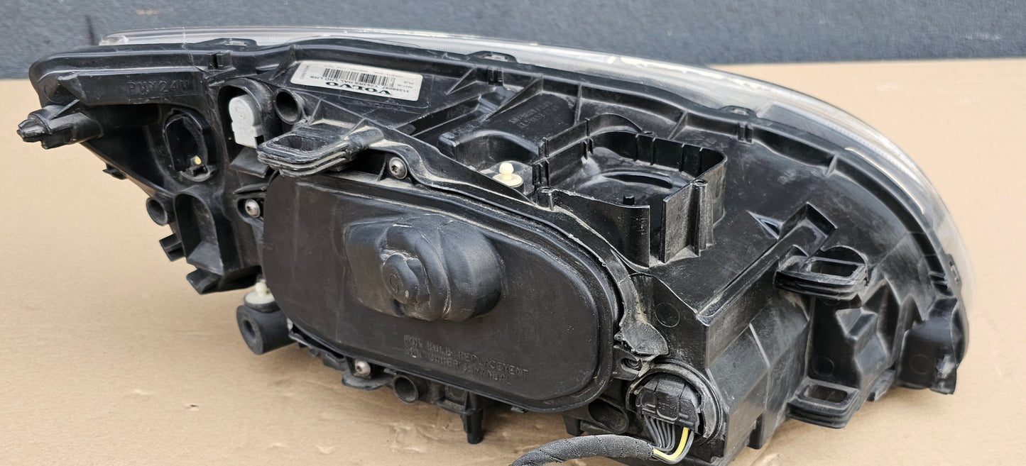 Žaromet sprednji levi-Volvo V60,S60