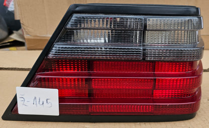 Žaromet zadnji desni-Mercedes 124 (novo)