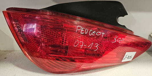 Žaromet zadnji desni Peugeot 308
