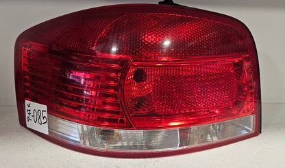 Žaromet zadnji levi Audi A3