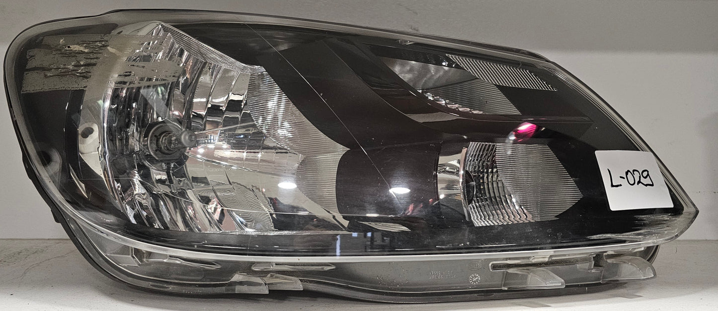 Žaromet sprednji desni-VW Caddy