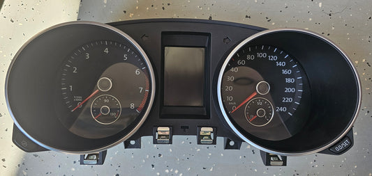 Števec VW Golf 6