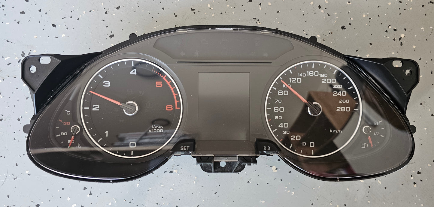 Števec Audi A4 B8
