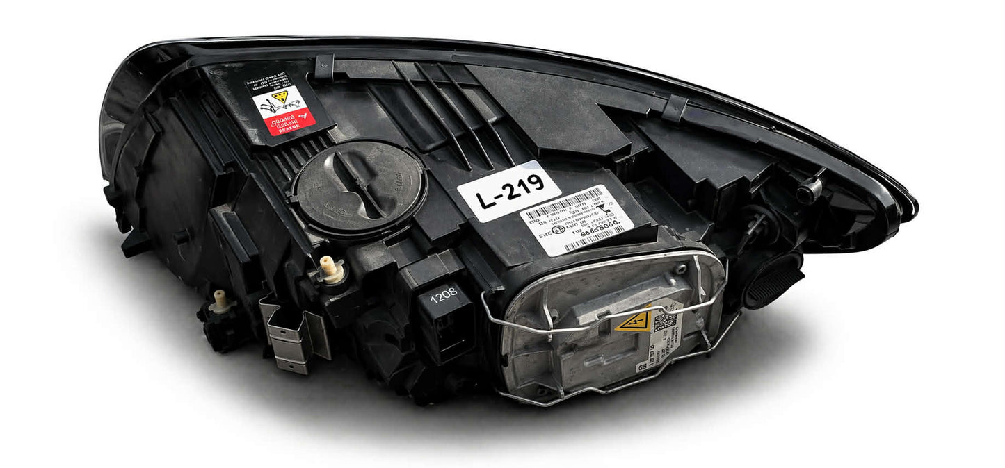 Zaromet spredaj desno - Volvo V50 S40
