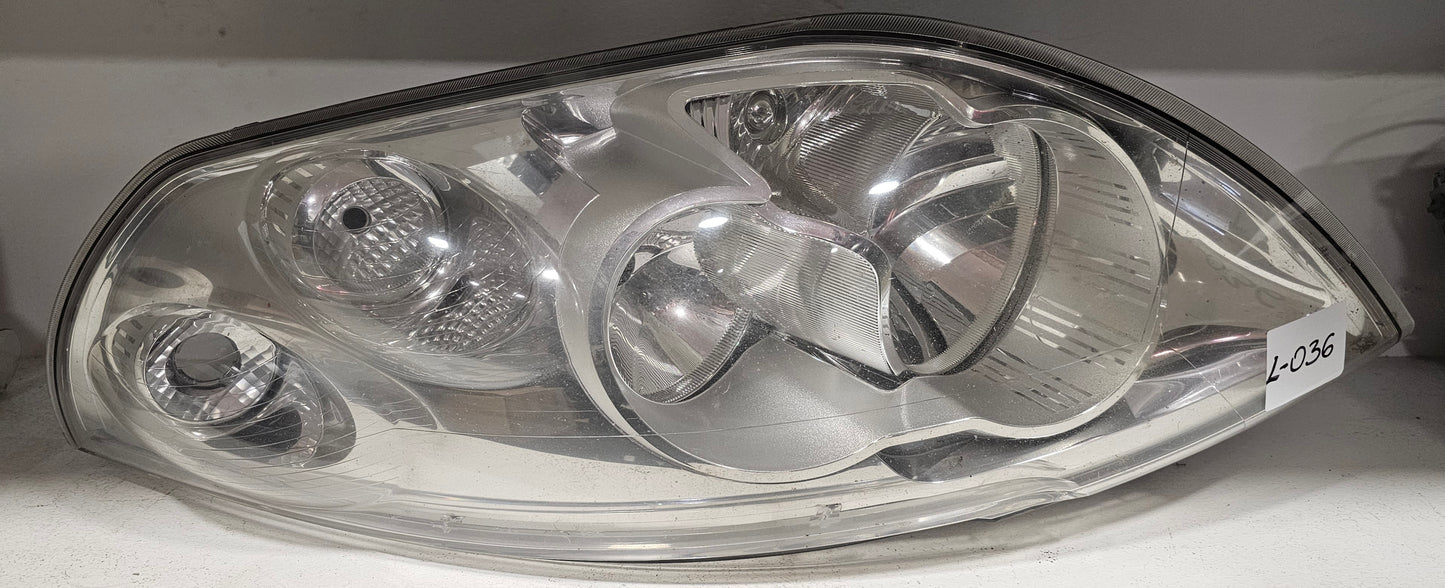 Žaromet sprednji desni- Renault Master