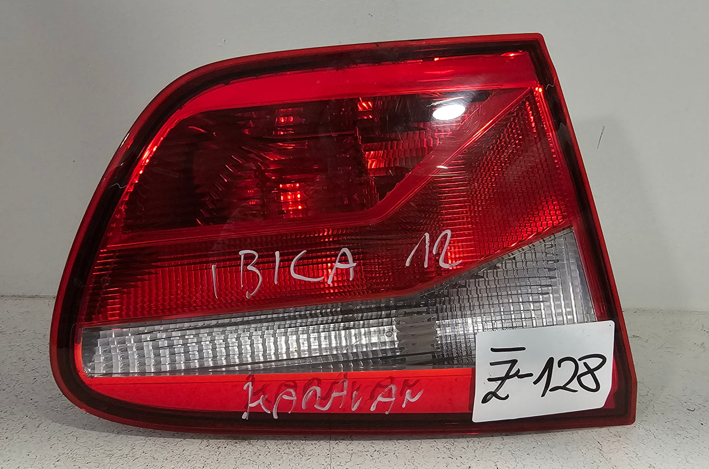 Žaromet zadnji levi Seat Ibiza karavan