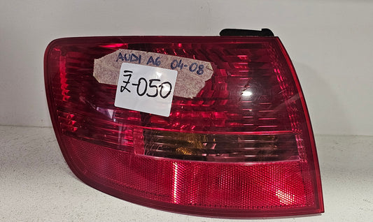 Žaromet zadnji levi Audi A6 C6 Karavan