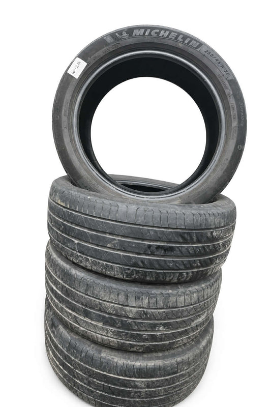 Pnevmatike letne Michelin - 255/45 20R 2021