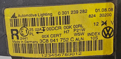 Žaromet sprednji desni-VW Passat CC,Xenon