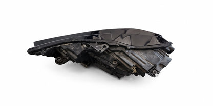 Zaromet spredaj desno - Audi A6 C8