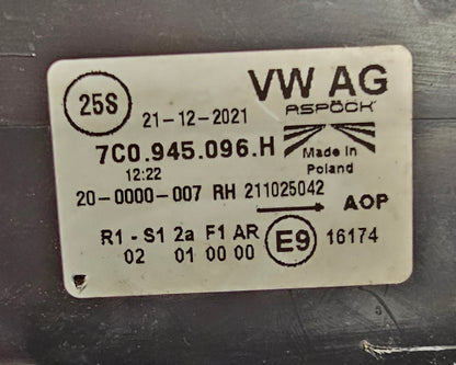 Žaromet zadnji desni VW Crafter