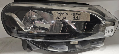 Žaromet sprednji desni-Toyota Verso