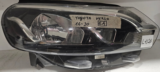 Žaromet sprednji desni-Toyota Verso