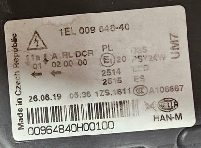 Žaromet sprednji desni-Audi A3 8P (poškodovano)