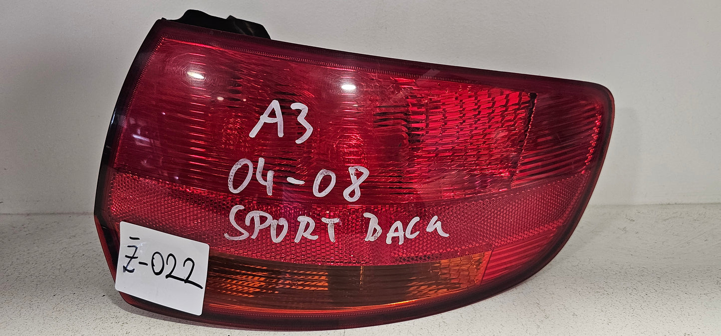 Žaromet zadnji desni Audi A3 Sportback