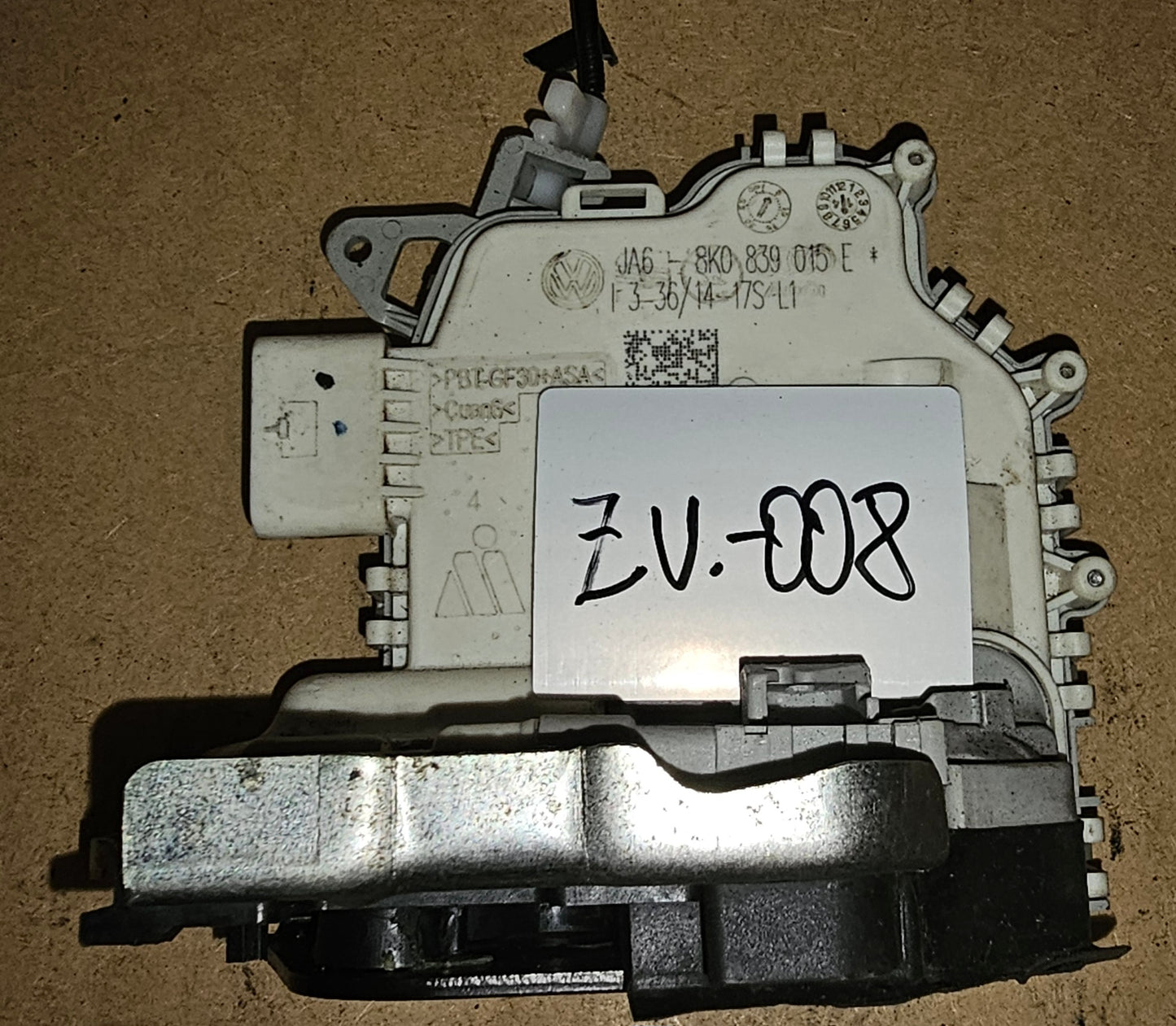 Zaklep vrata-Audi A4