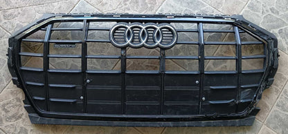 Maska AUDI Q5 80A Lift Poškodovana