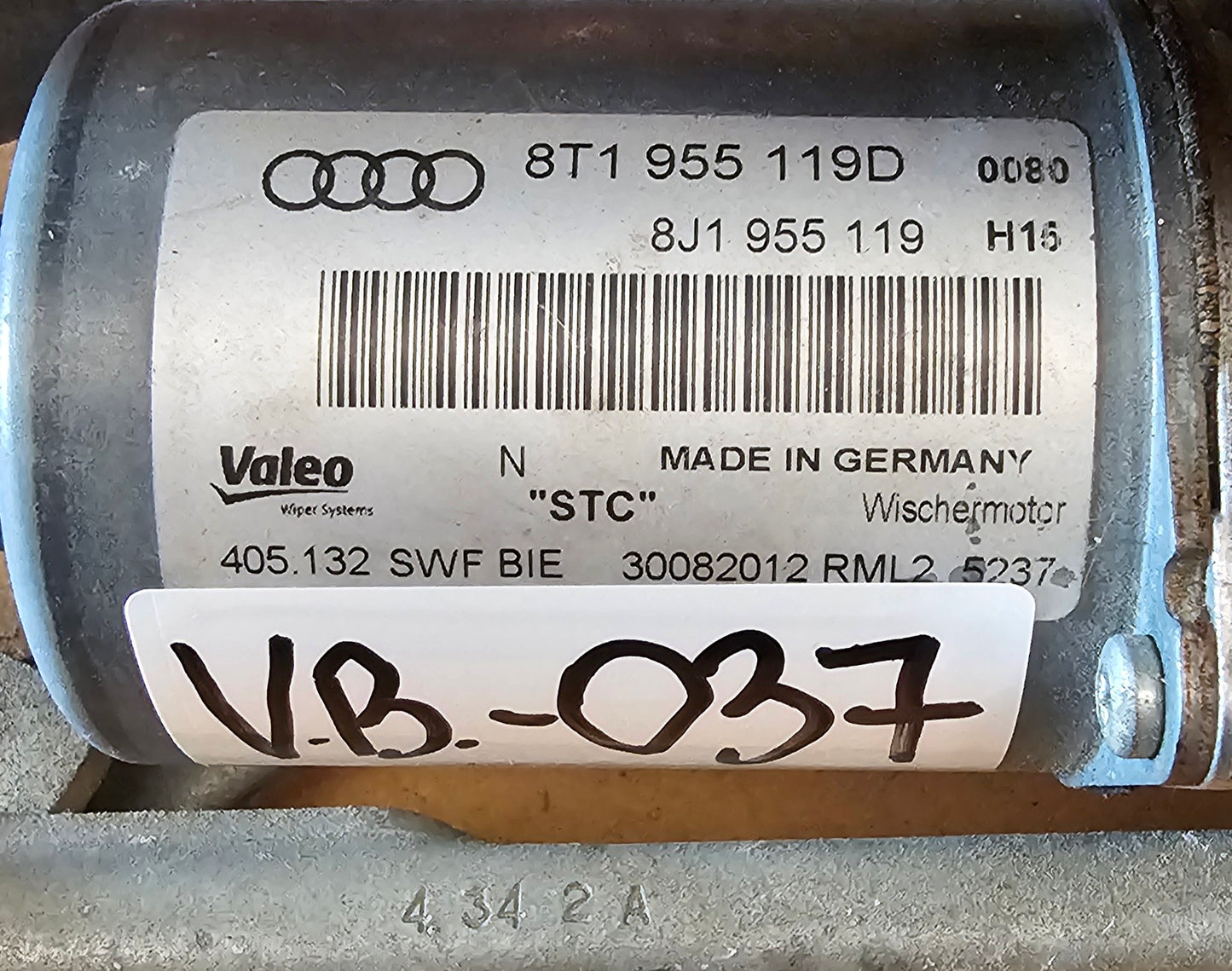 Vodilo brisalcev Audi A5