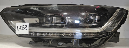 Žaromet sprednji levi-VW Passat B8 Led (poškodovano)