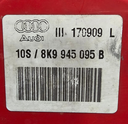 Žaromet zadnji levi Audi A4 Led (poškodovan)