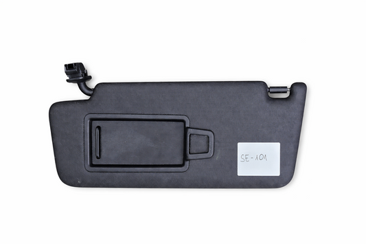 Sencnik levi - Audi A4 S4 B9