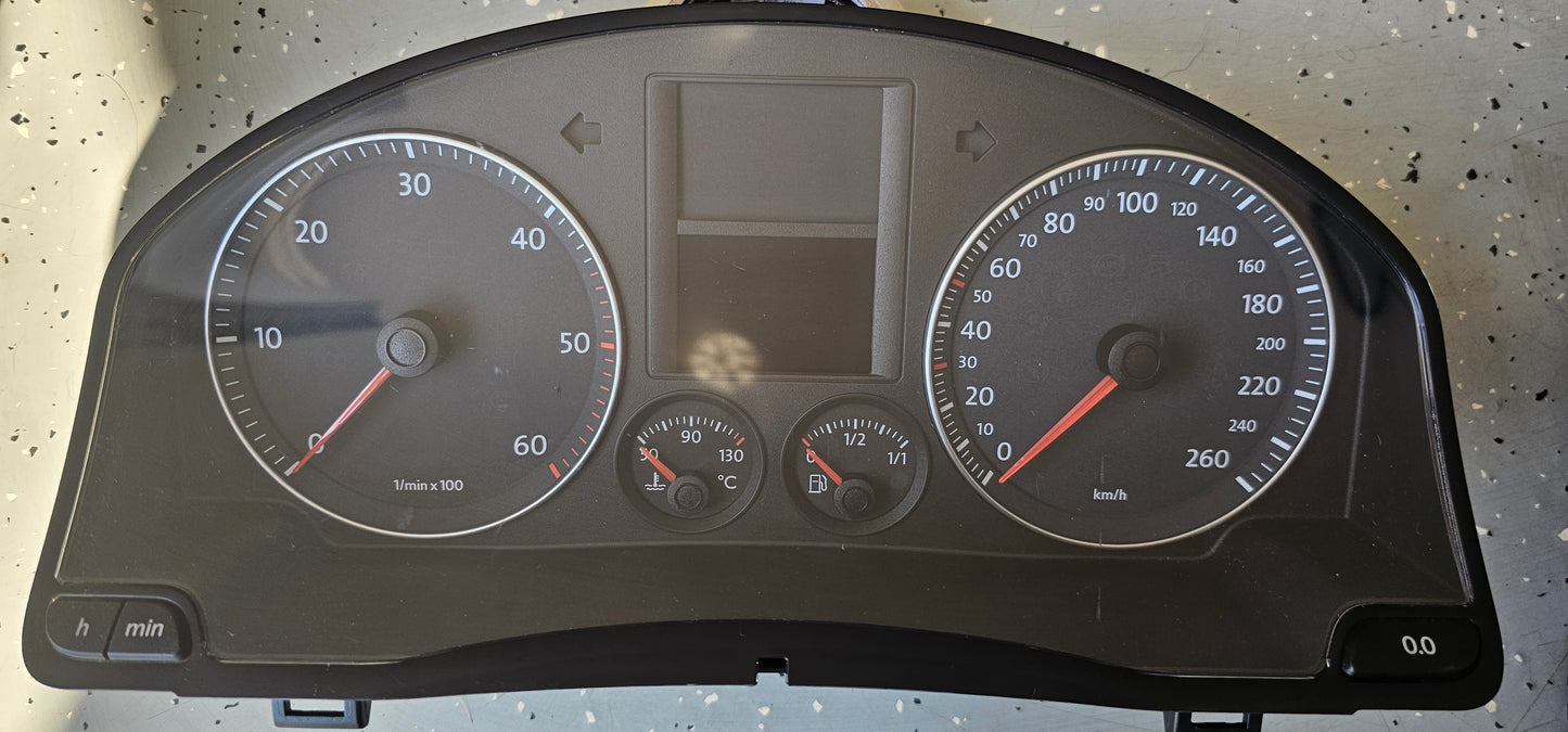Števec VW Golf 5