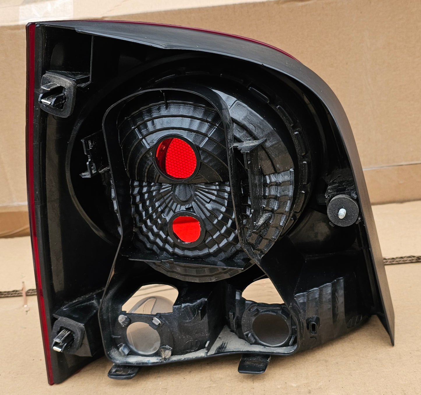 Žaromet zadnji desni-VW Polo (novo)