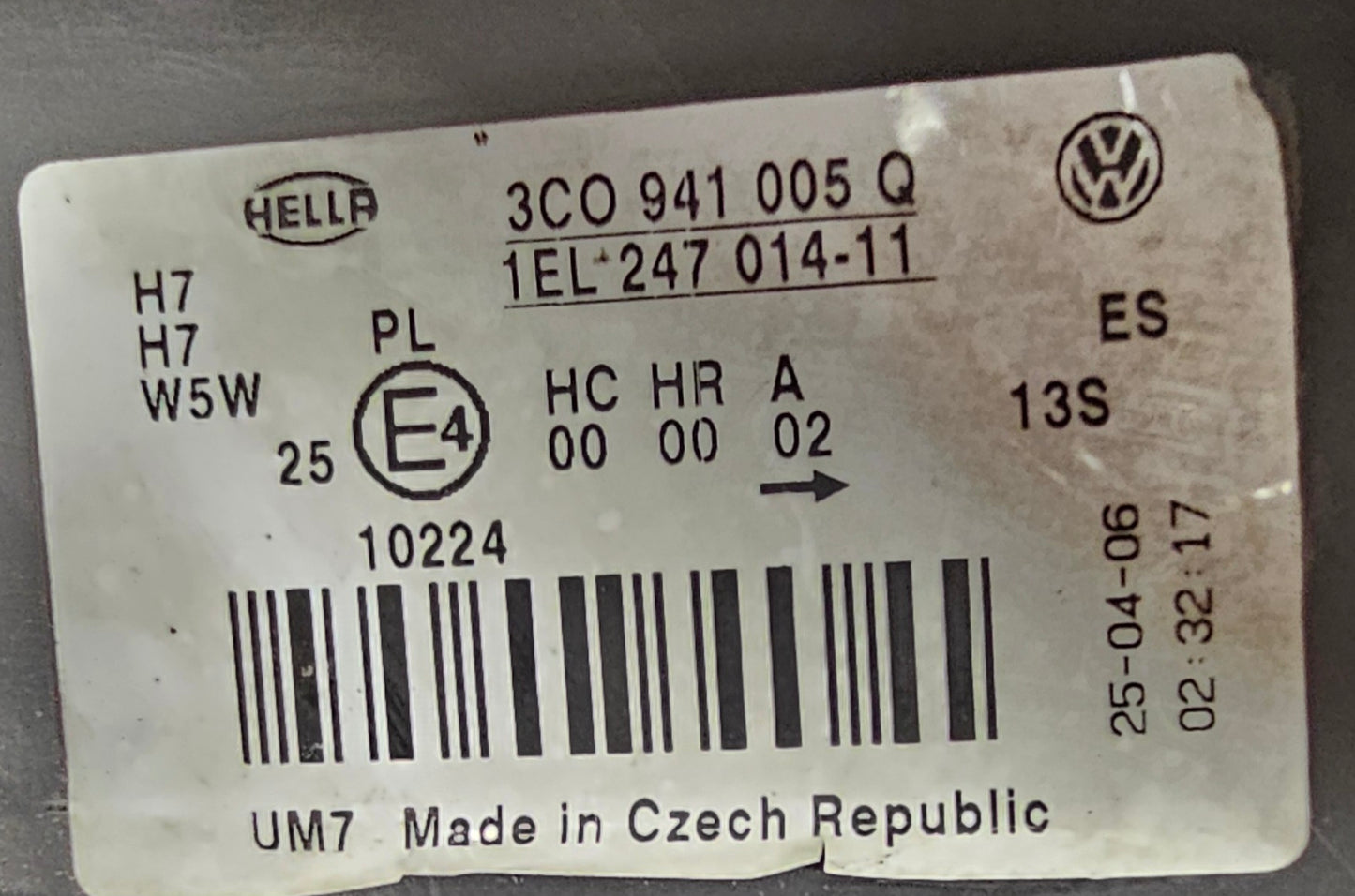 Žaromet sprednji levi-VW Passat B6