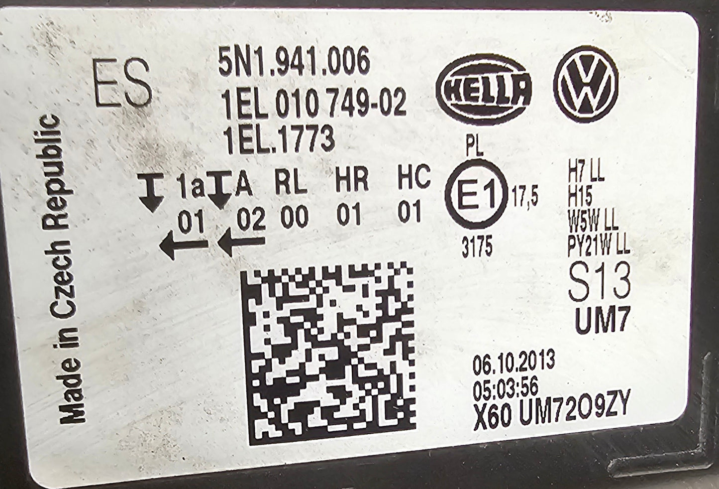 Žaromet sprednji desni-VW Tiguan (poškodovano)