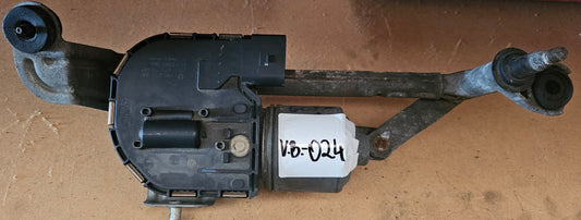 Vodilo brisalcev VW Golf Plus