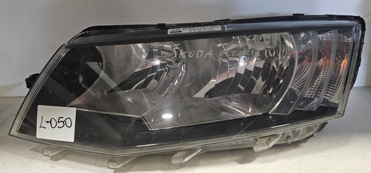 Žaromet sprednji levi-Škoda Octavia II