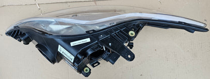 Žaromet sprednji desni- Ford Mondeo (novo)