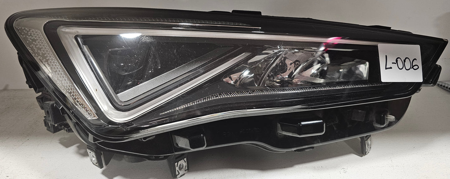 Žaromet sprednji desni-Seat Tarraco