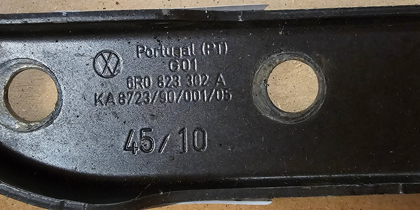 Tečaj pokrova motorja-VW Polo 6R (desna)