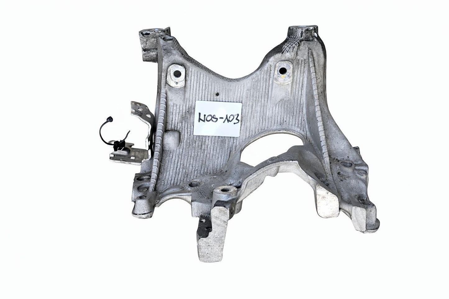 Nosilec sprednje preme - Audi A4, A5 8W